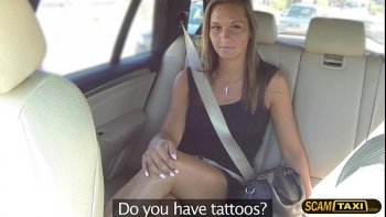 Спровоцировав партнера подбежать