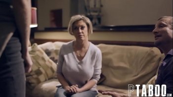 Там они тоже продолжают гулять