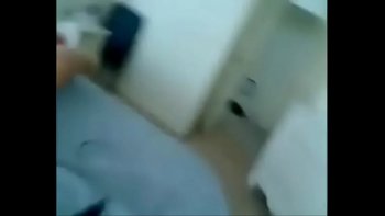 Смотреть онлайн порно ебут молодую