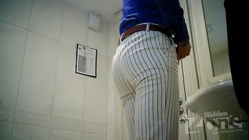 Скрытая камера в туалетах ночные клубы порно сайт русского порно