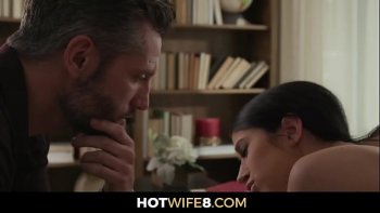 Порно член в жопе мужа при жене