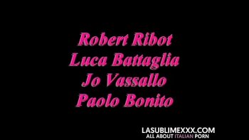 Послала зрелого чувака с большим хозяйством