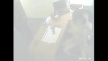 Выйти замуж не получится