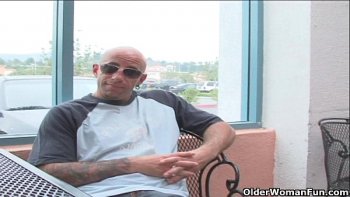 Син траха маму фото