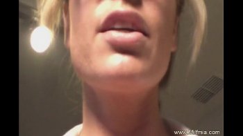 Блондинки секретарши